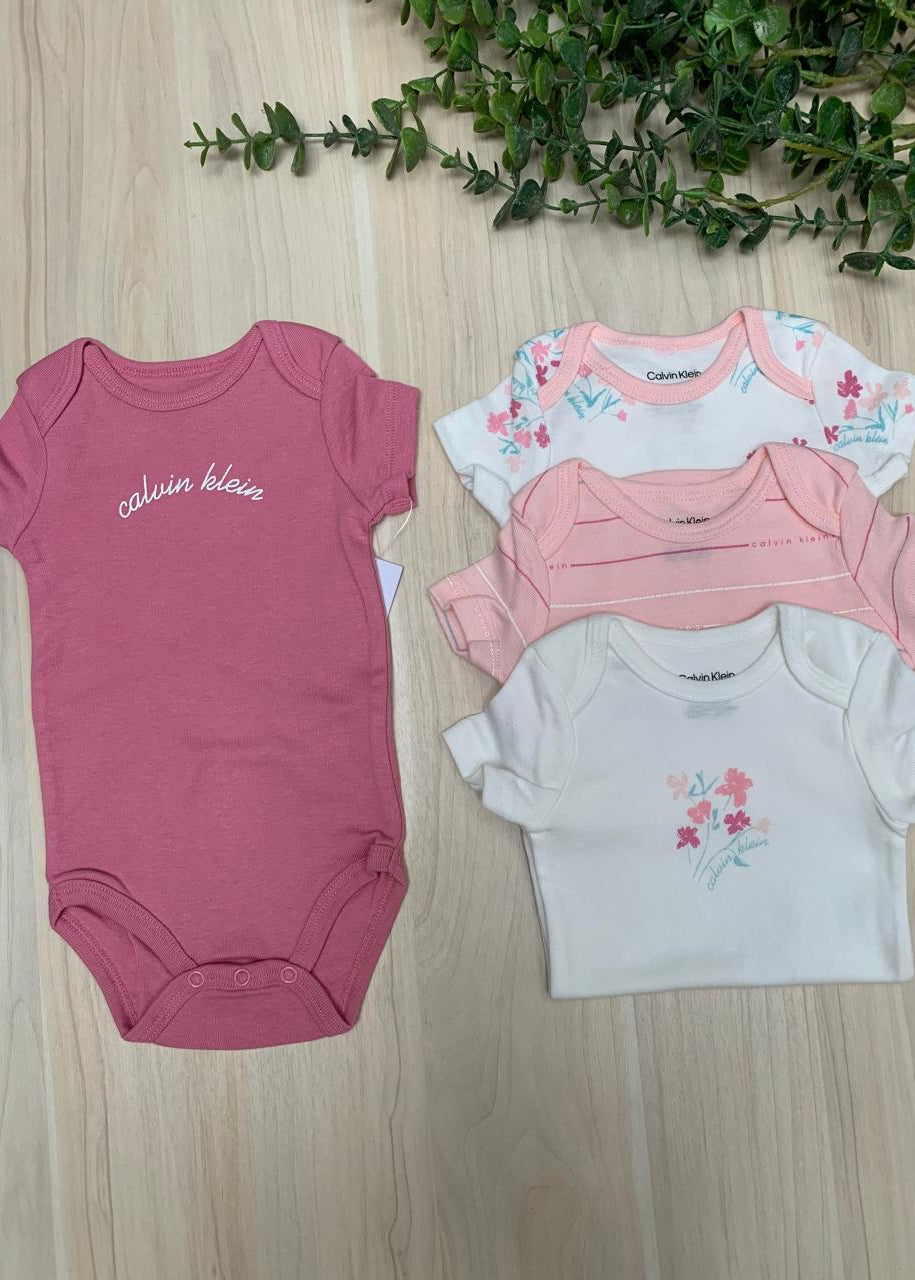 Set CK rosa 4 piezas